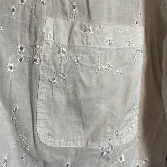 Eye-lit white.  No stains perfect condition. Worn teicd - Picture 3 of 3